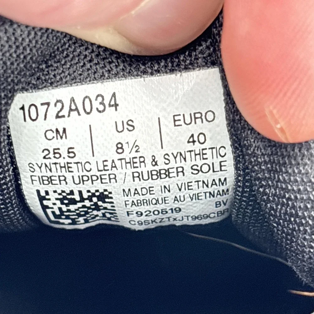 ASICS GEL-Rocket Shoes Womens Size 8.5 40 Black Indoor Court Sneakers 1072A034